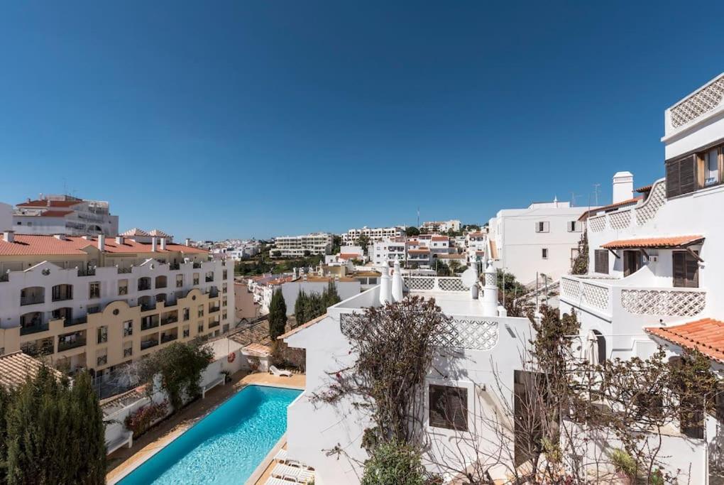 אלבופיירה Casas Barulho Apartments Old Town חדר תמונה