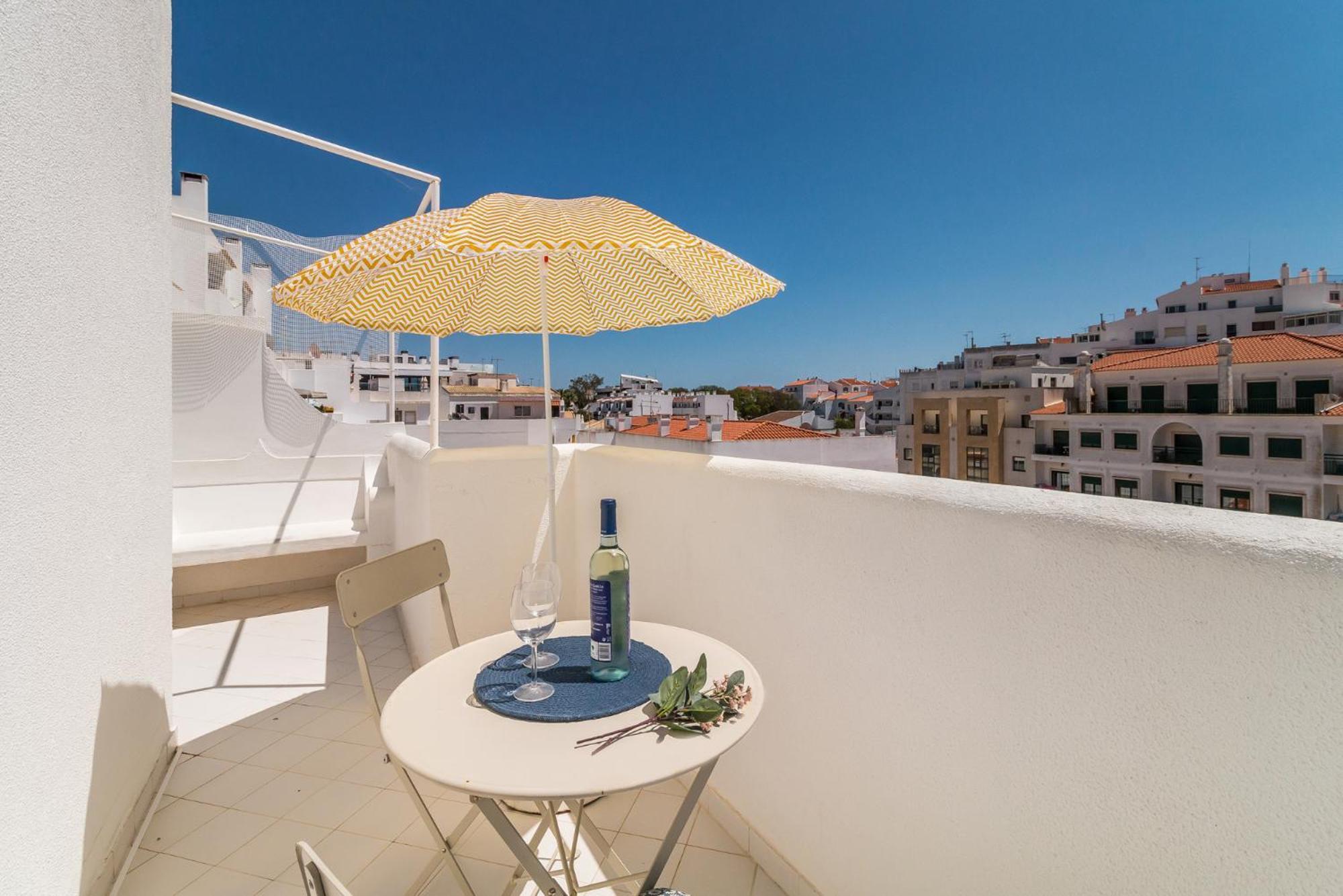 אלבופיירה Casas Barulho Apartments Old Town חדר תמונה