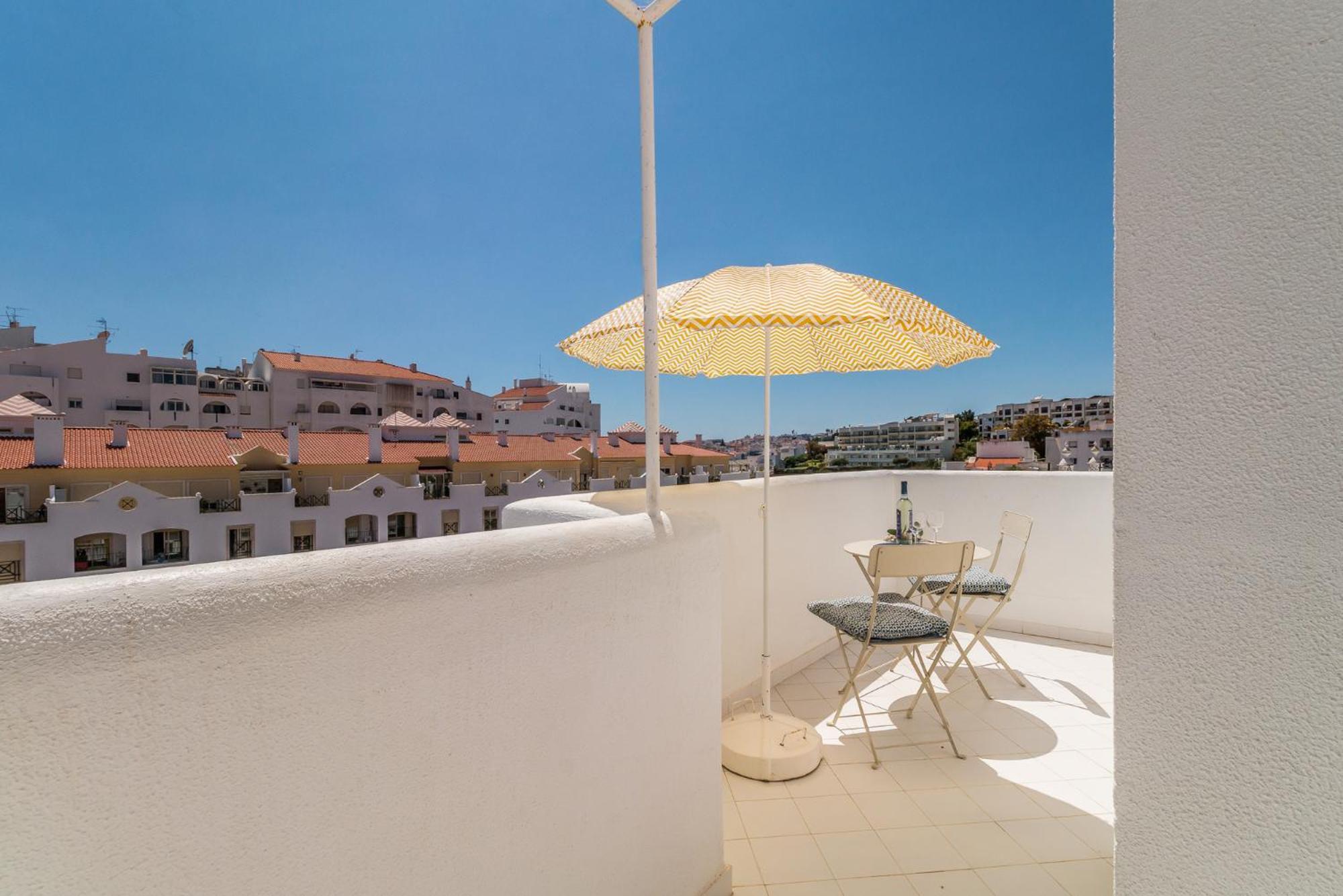 אלבופיירה Casas Barulho Apartments Old Town חדר תמונה