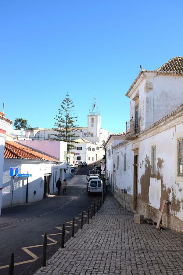 אלבופיירה Casas Barulho Apartments Old Town מראה חיצוני תמונה