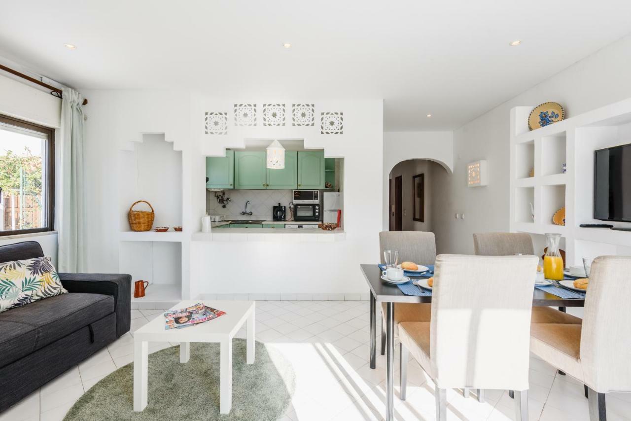 אלבופיירה Casas Barulho Apartments Old Town מראה חיצוני תמונה