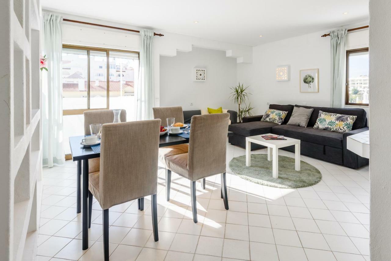 אלבופיירה Casas Barulho Apartments Old Town מראה חיצוני תמונה